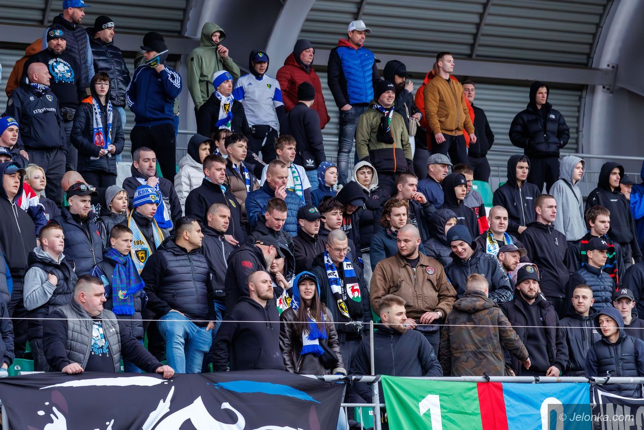 Ostry doping obu obozów przy Złotniczej