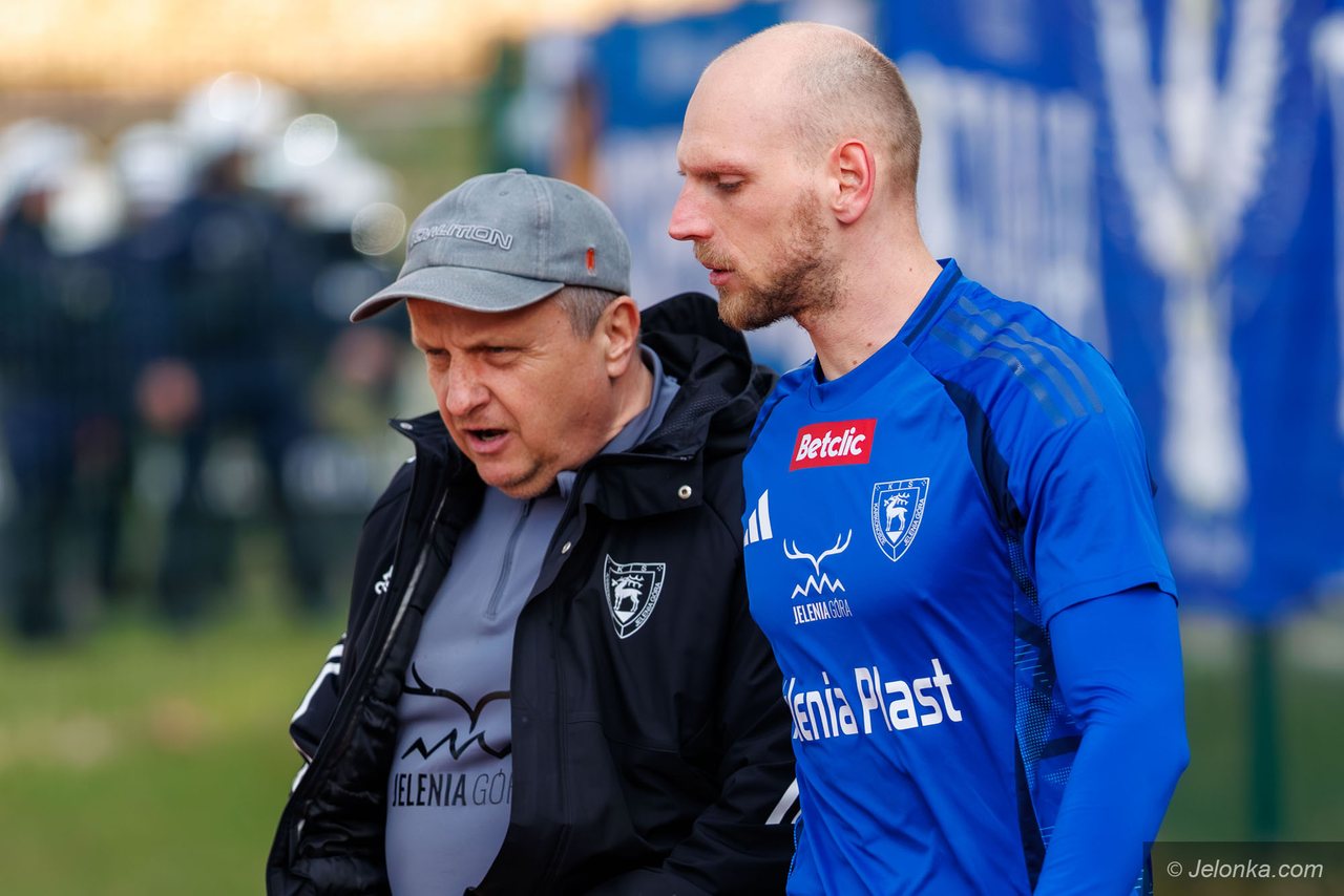 Ostry doping obu obozów przy Złotniczej