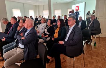 Wszyscy podziwiali wyremontowany pałac