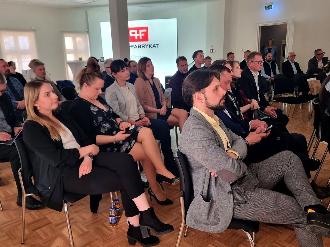 Wszyscy podziwiali wyremontowany pałac