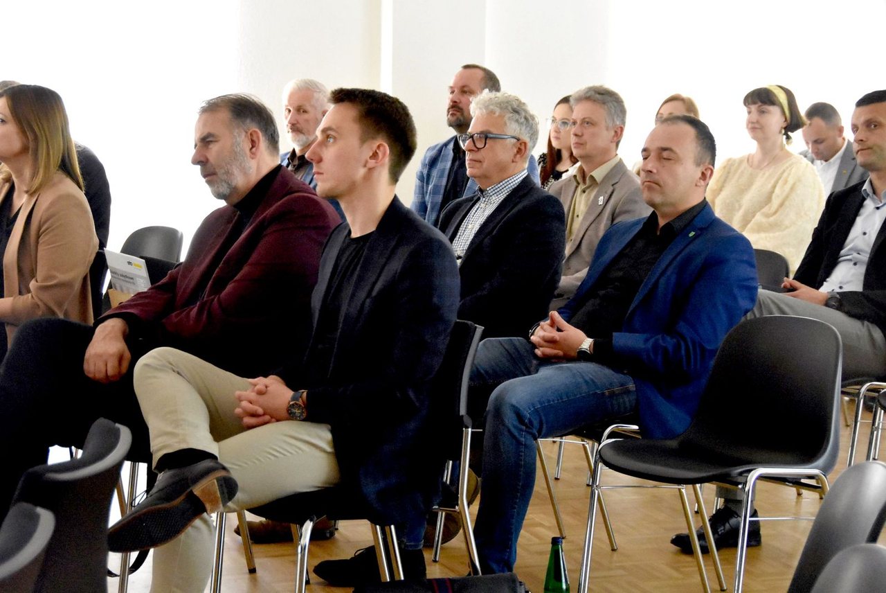 Wszyscy podziwiali wyremontowany pałac