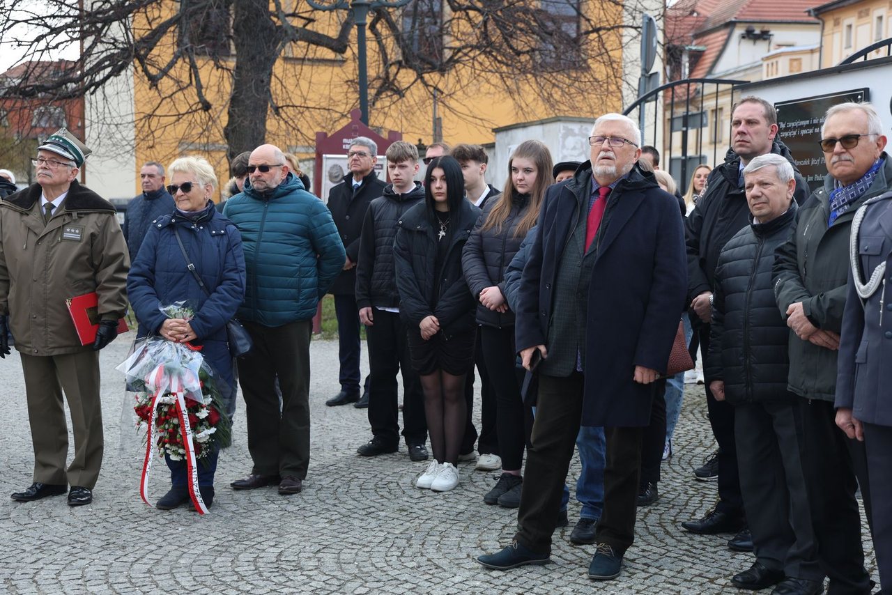Jeleniogórzanie pamiętają o prezydencie i pośle