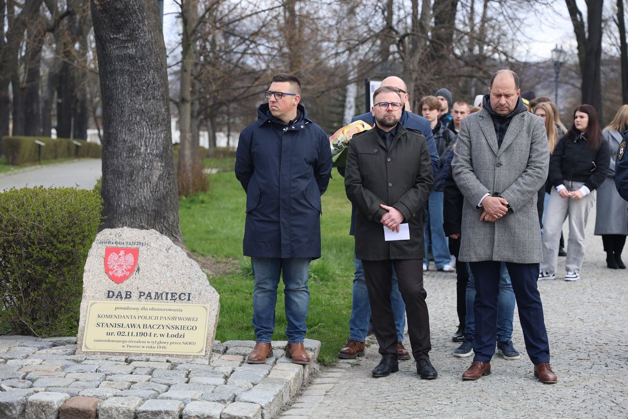 Jeleniogórzanie pamiętają o prezydencie i pośle