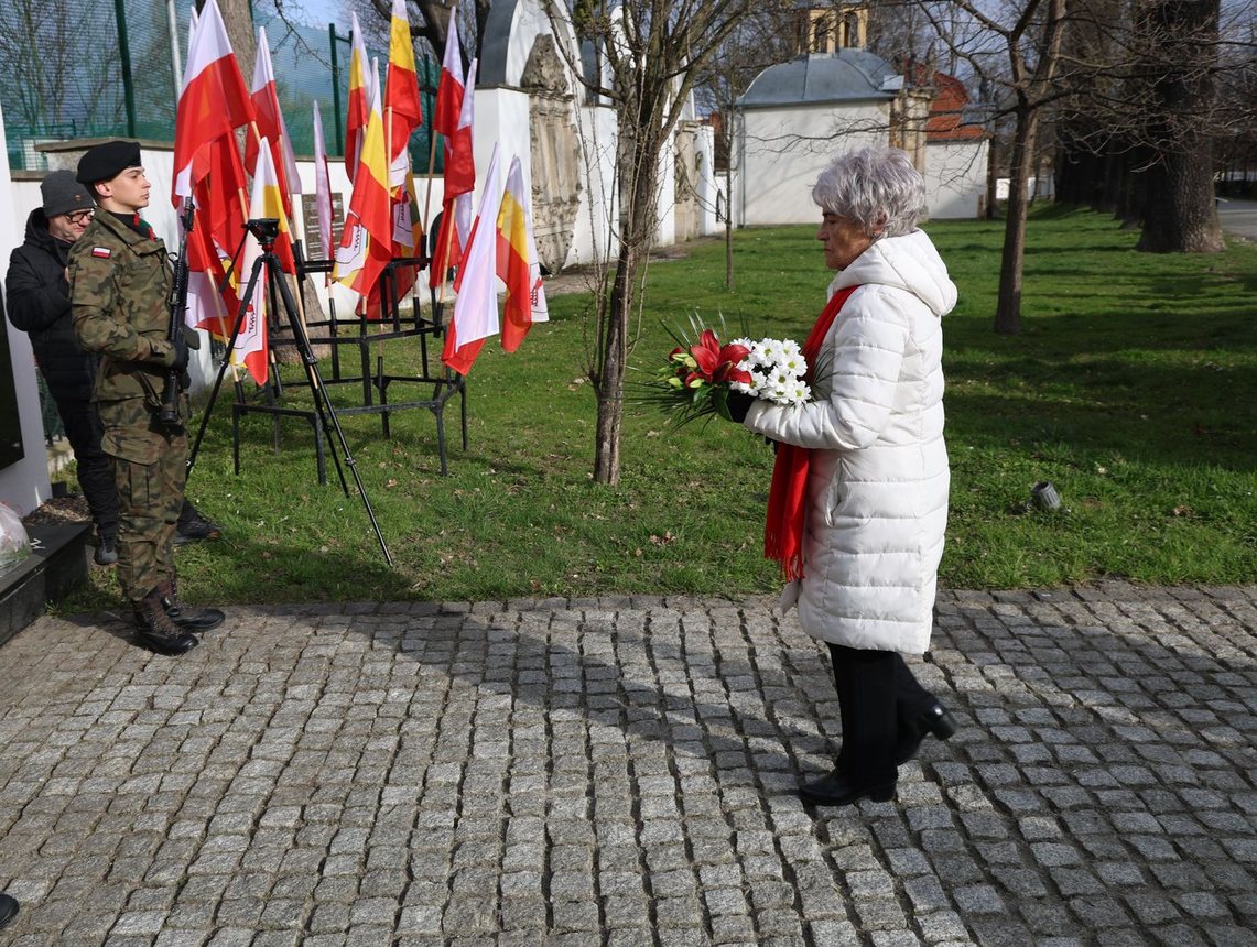 Jeleniogórzanie pamiętają o prezydencie i pośle