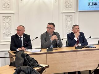 Sejmowa komisja powodziowa w Jeleniej Górze