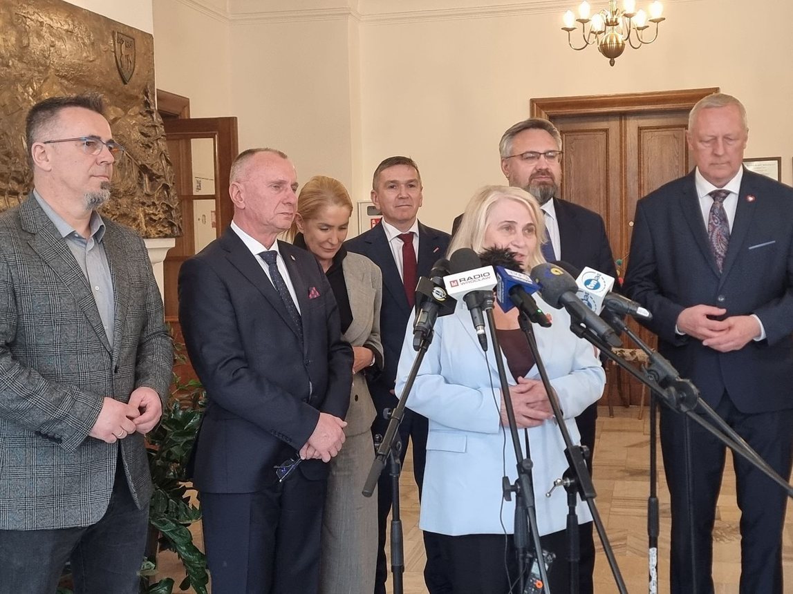 Poselska komisja debatowała o powodzi