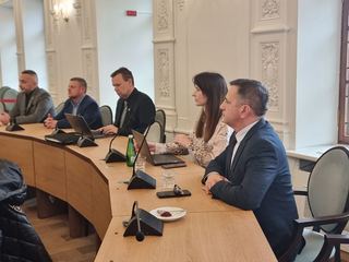 Poselska komisja debatowała o powodzi
