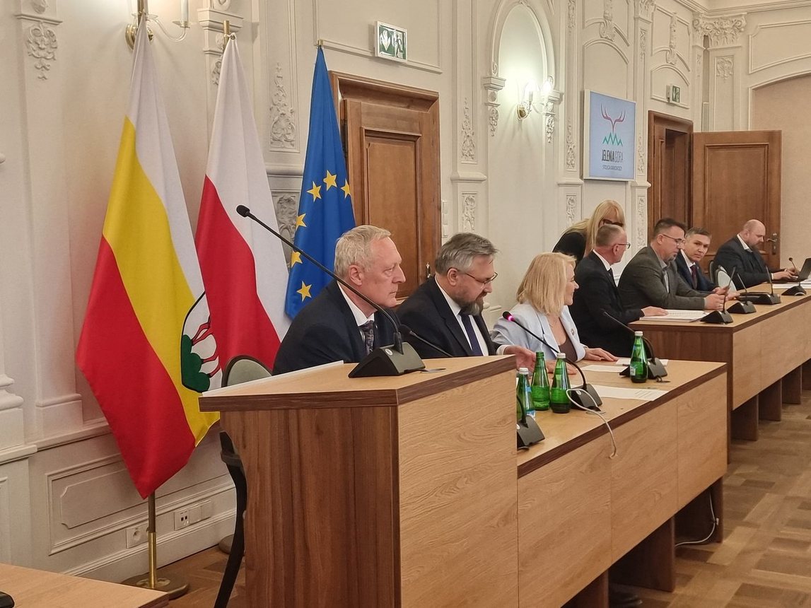 Poselska komisja debatowała o powodzi