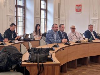 Poselska komisja debatowała o powodzi