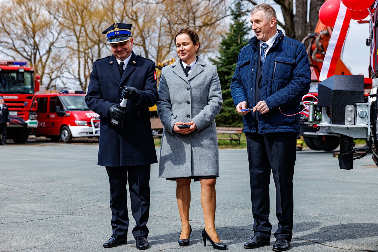 Nowy wóz dla OSP Sosnówka