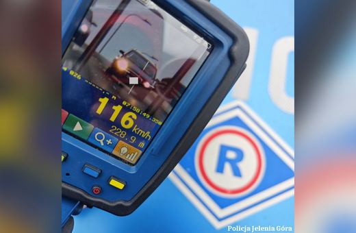 Jechał jak wariat – 116 km/h przez miasto!