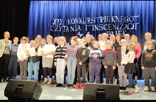 Niepełnosprawni w konkursie inscenizacji bajek