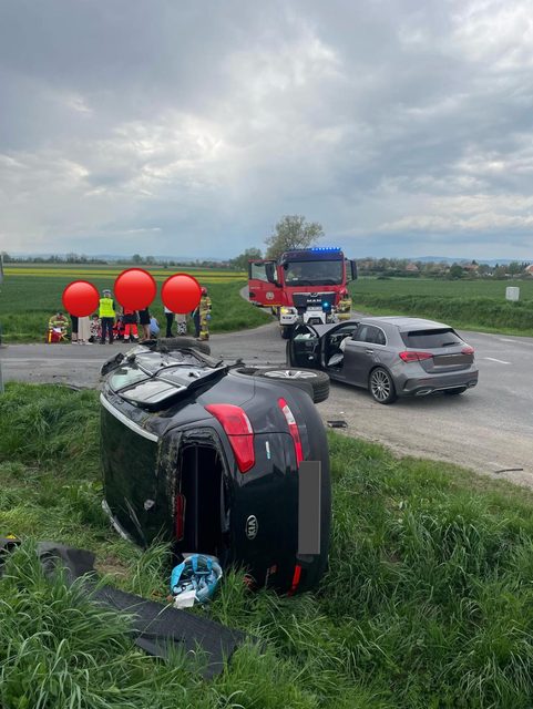 Samochód sam wezwał służby