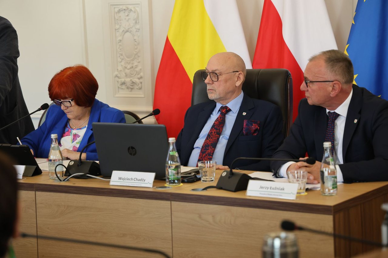 Miasto bierze pożyczkę na remont basenu
