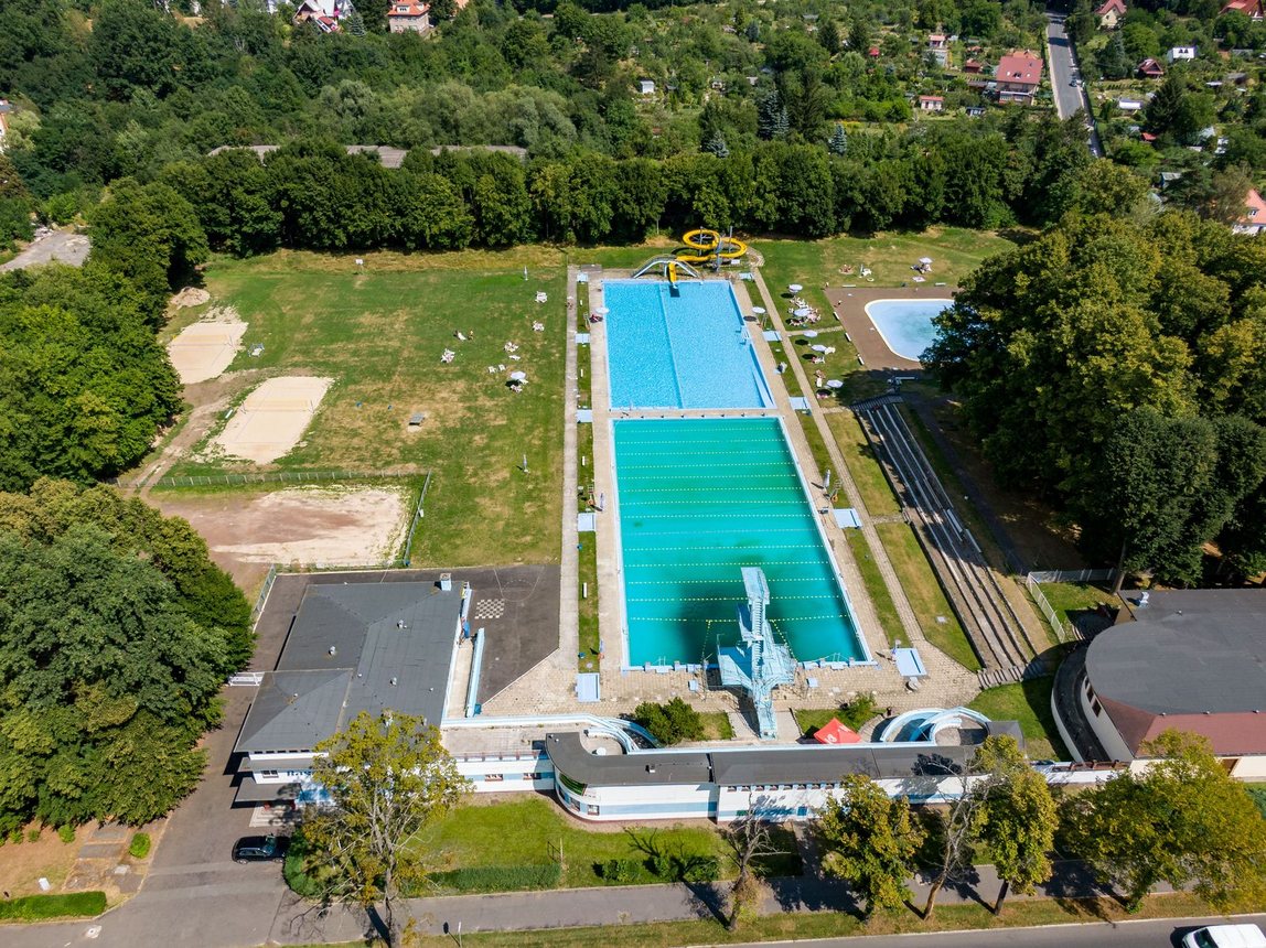 Miasto bierze pożyczkę na remont basenu