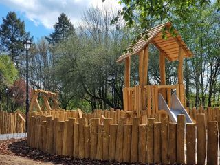 Dzieci czekają – plac zabaw prawie gotowy