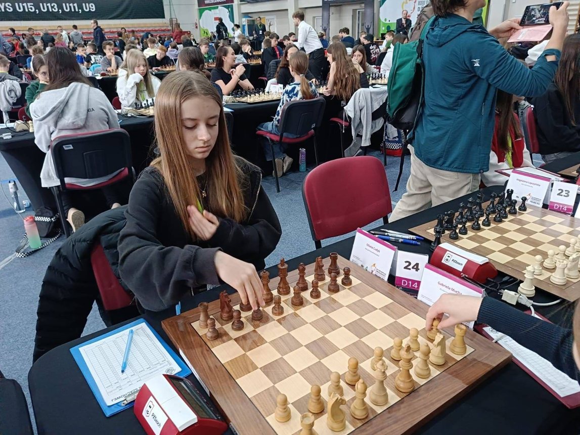 Na starcie Kasia, Oliwia, Weronika, Karolina i Ela