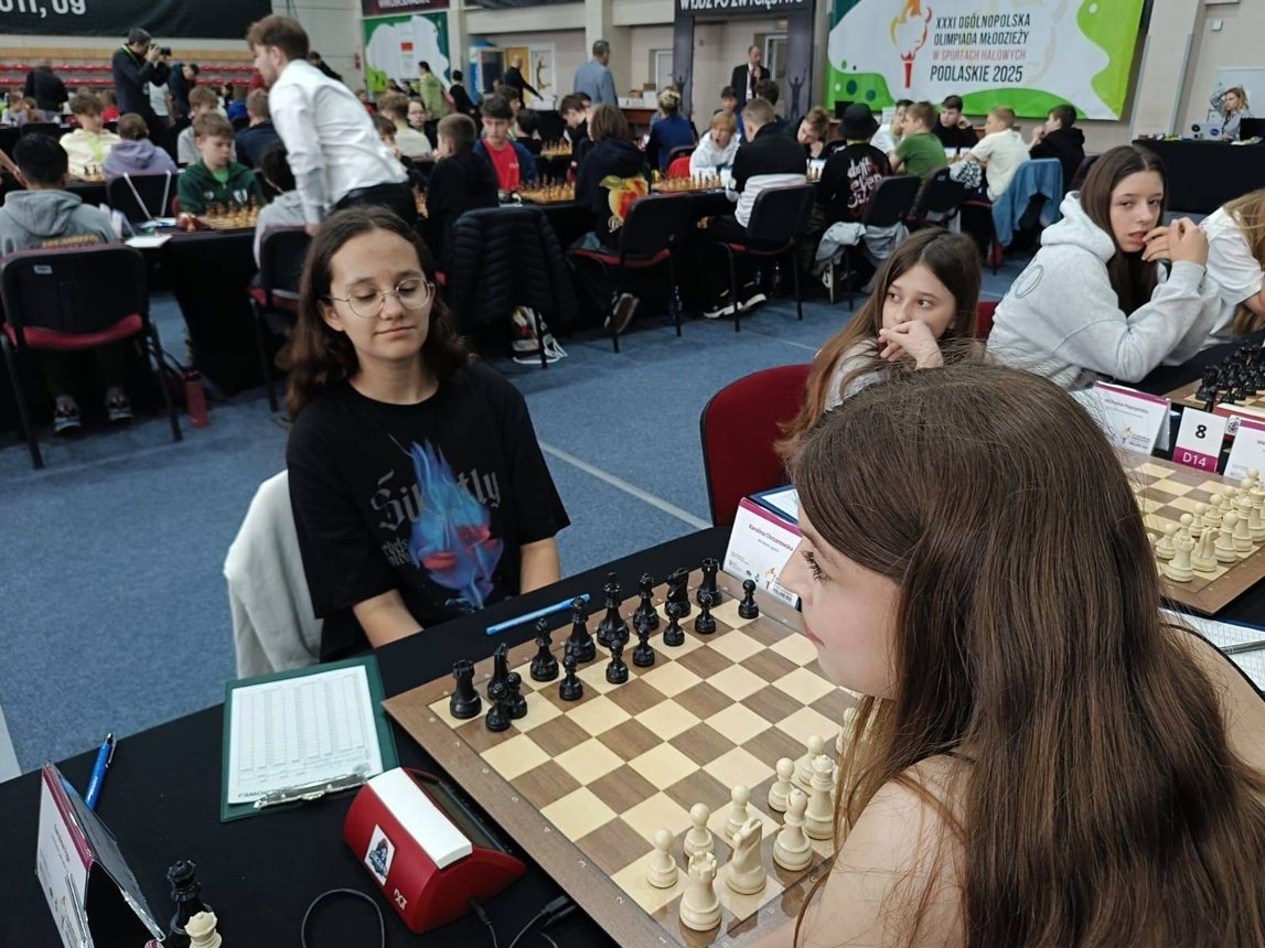 Na starcie Kasia, Oliwia, Weronika, Karolina i Ela
