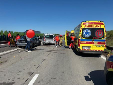 Duży karambol na A4