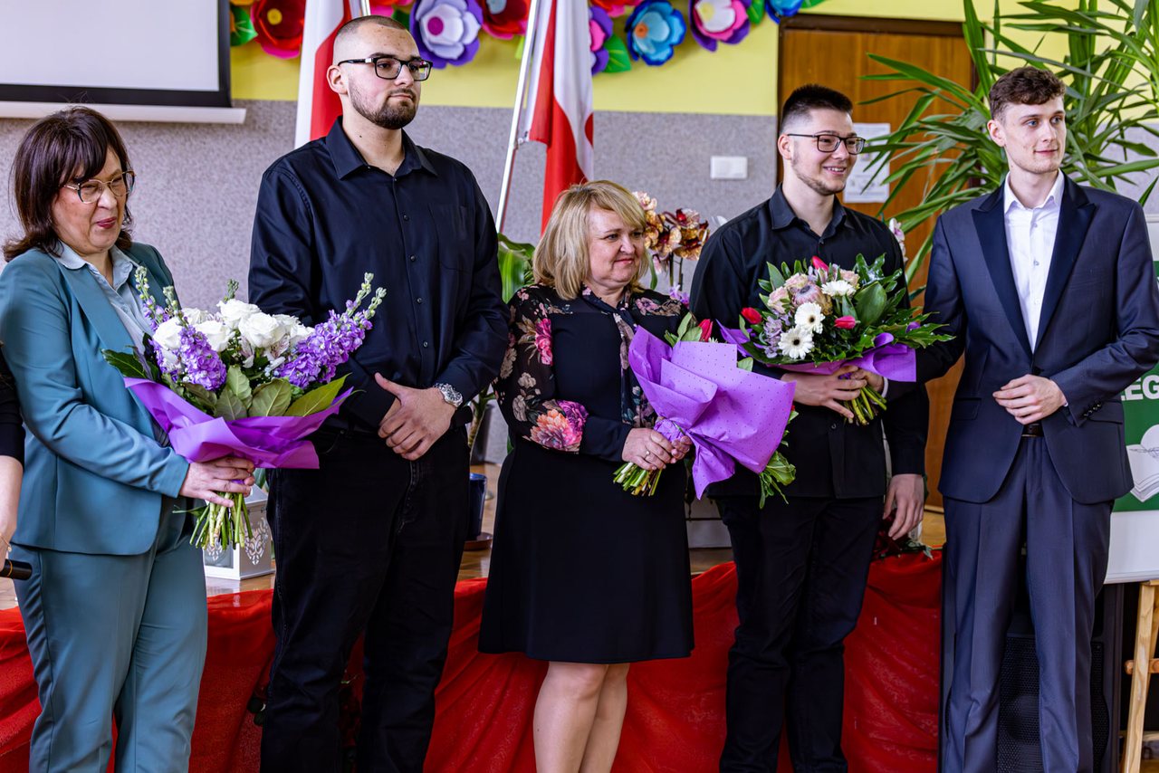 Ostatni dzwonek za nimi – przed nimi matura