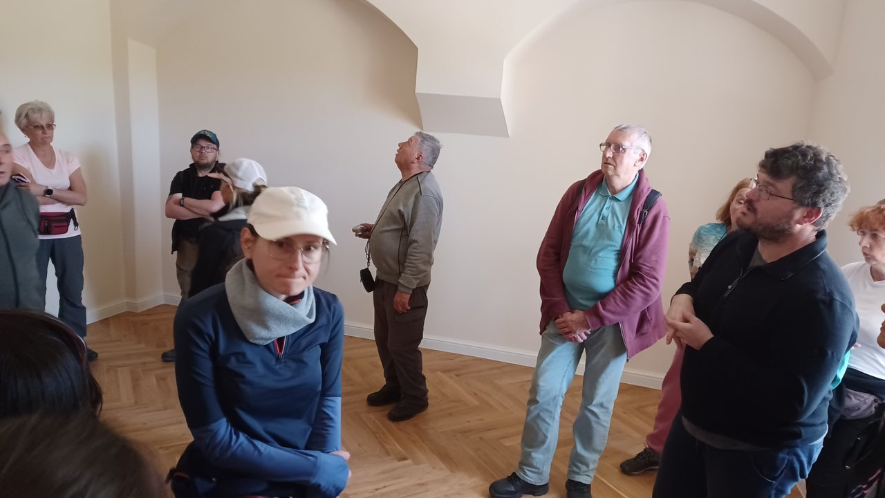 Z Kowar do pałacu