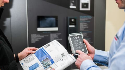 Wideodomofon – nowoczesne zabezpieczenie domu na miarę XXI wieku