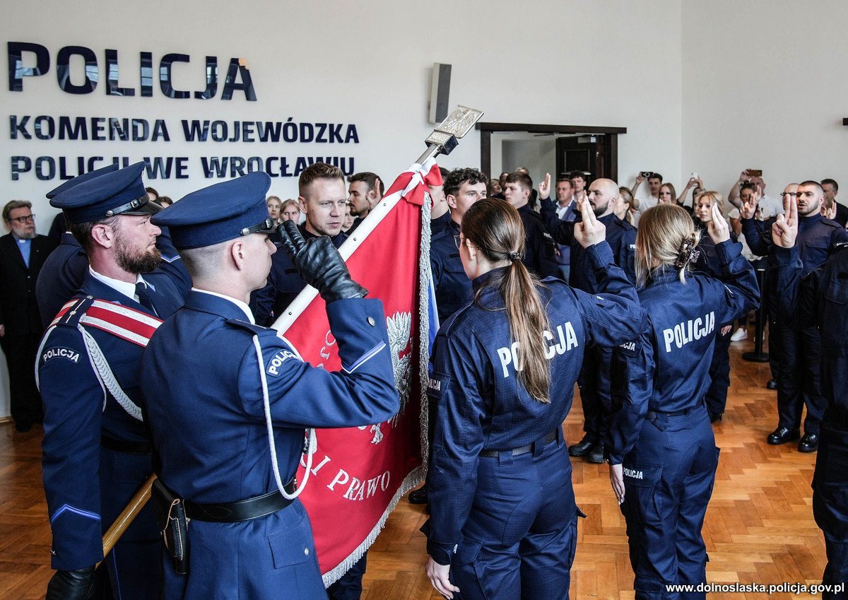 Nowi policjanci złożyli ślubowanie