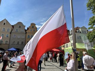 2 maja – Dzień Flagi – również w Jeleniej Górze