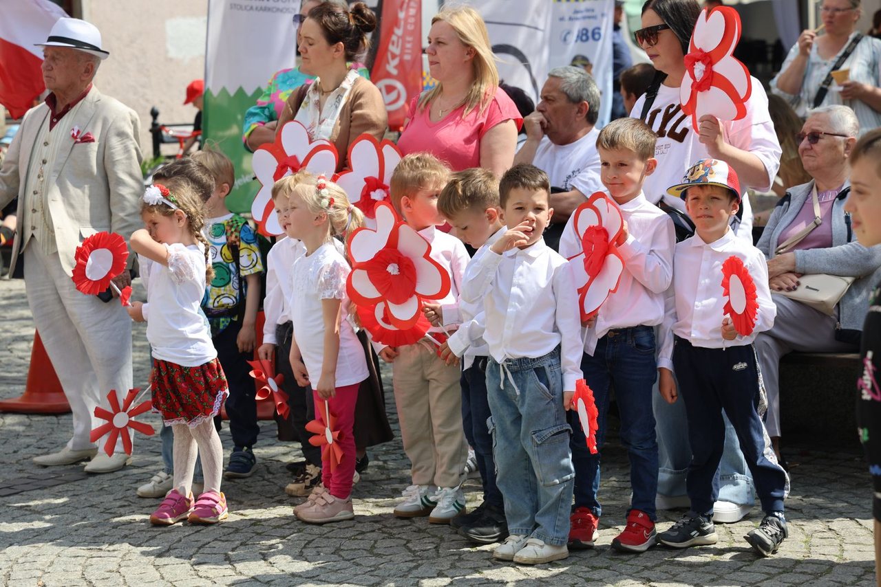 Uroczyście dla Biało–Czerwonej
