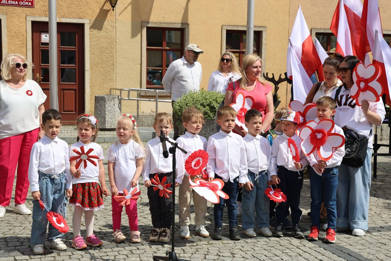 Uroczyście dla Biało–Czerwonej