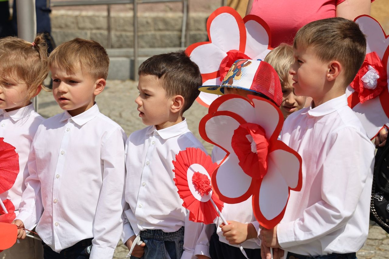 Uroczyście dla Biało–Czerwonej