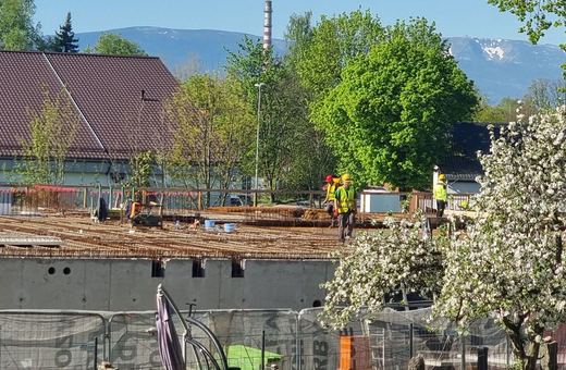 Na Poznańskiej trwa budowa