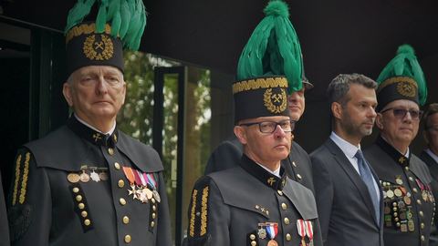 Z szacunkiem do pracy i tradycji – KGHM świętuje Dzień Hutnika