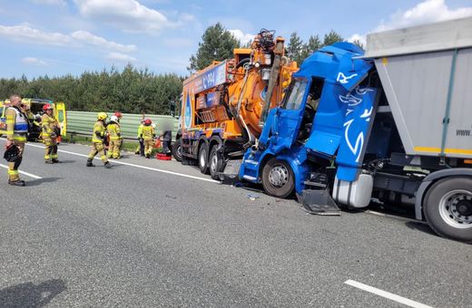 Nowy samochód Wodnika brał udział w wypadku na A4