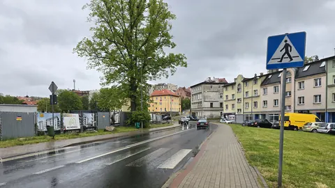 Nazwa ulicy nie od pijaków, a od zakonników – Pijarska łączy nowe i stare