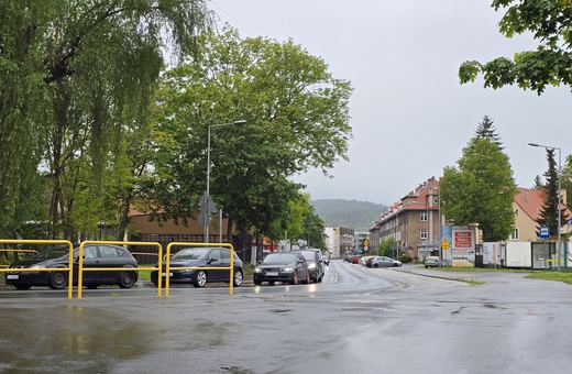 Osiedle Robotnicze w Jeleniej Górze – niby w centrum, a jednak z boku