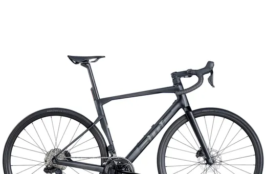 2025 Bmc Roadmachine Two Road Bike (KINGCYCLESPORT)