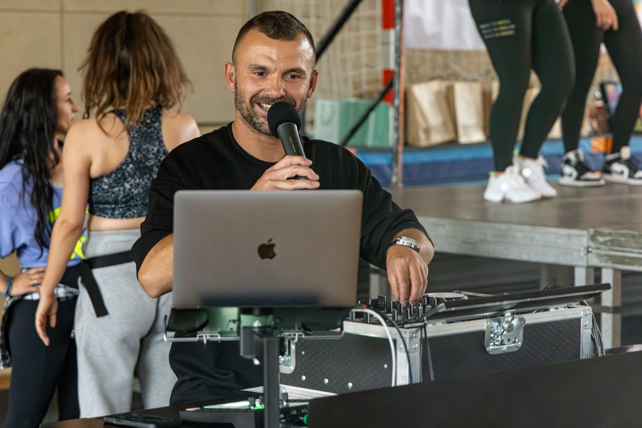 Tańczyli zumbę dla Karoliny