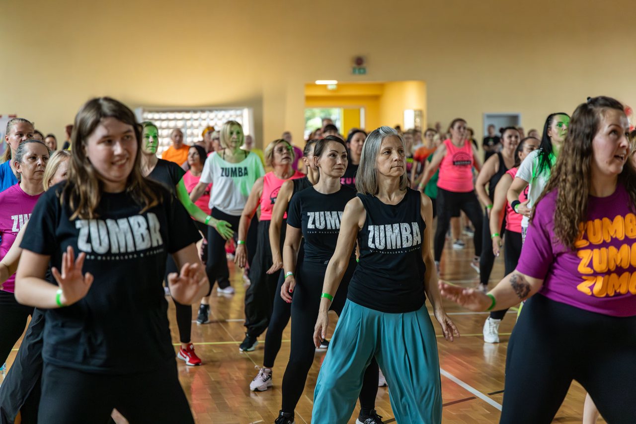 Tańczyli zumbę dla Karoliny