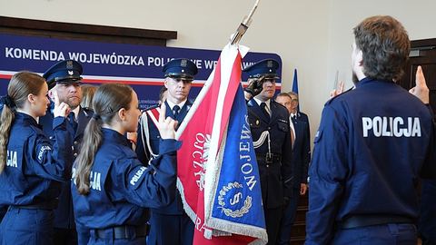 Nowi funkcjonariusze dołączają do dolnośląskiej Policji