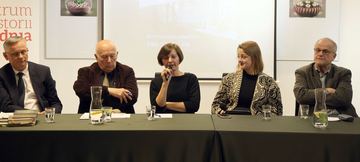 Debata o pojednaniu w Muzeum Karkonoskim