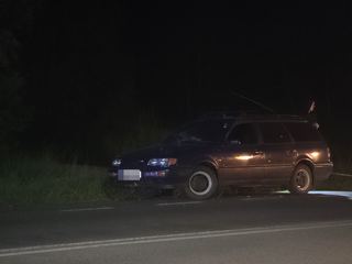 Auto wpadło do rowu