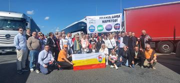 Jeleniogórzanie pojechali na marsz do Warszawy