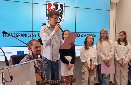 Podziękowania dla Starostwa od dzieci