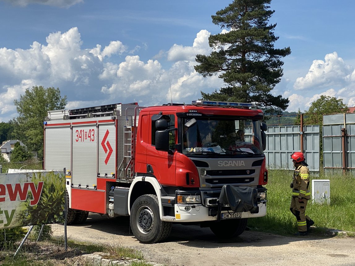 Groźne zderzenie busa i Hondy