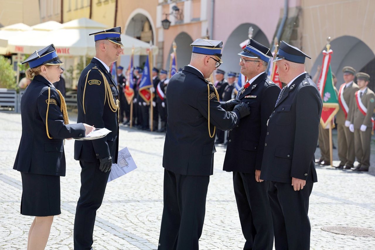 Strażacy docenieni za codzienną odwagę i poświęcenie