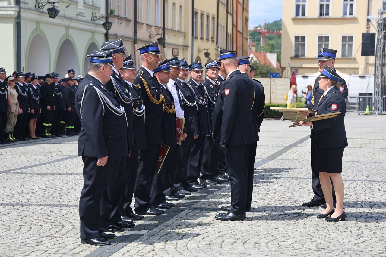 Strażacy docenieni za codzienną odwagę i poświęcenie