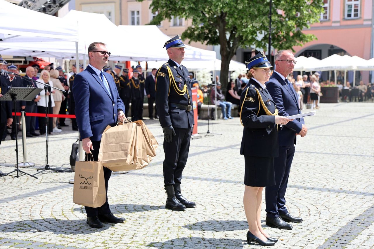 Strażacy docenieni za codzienną odwagę i poświęcenie