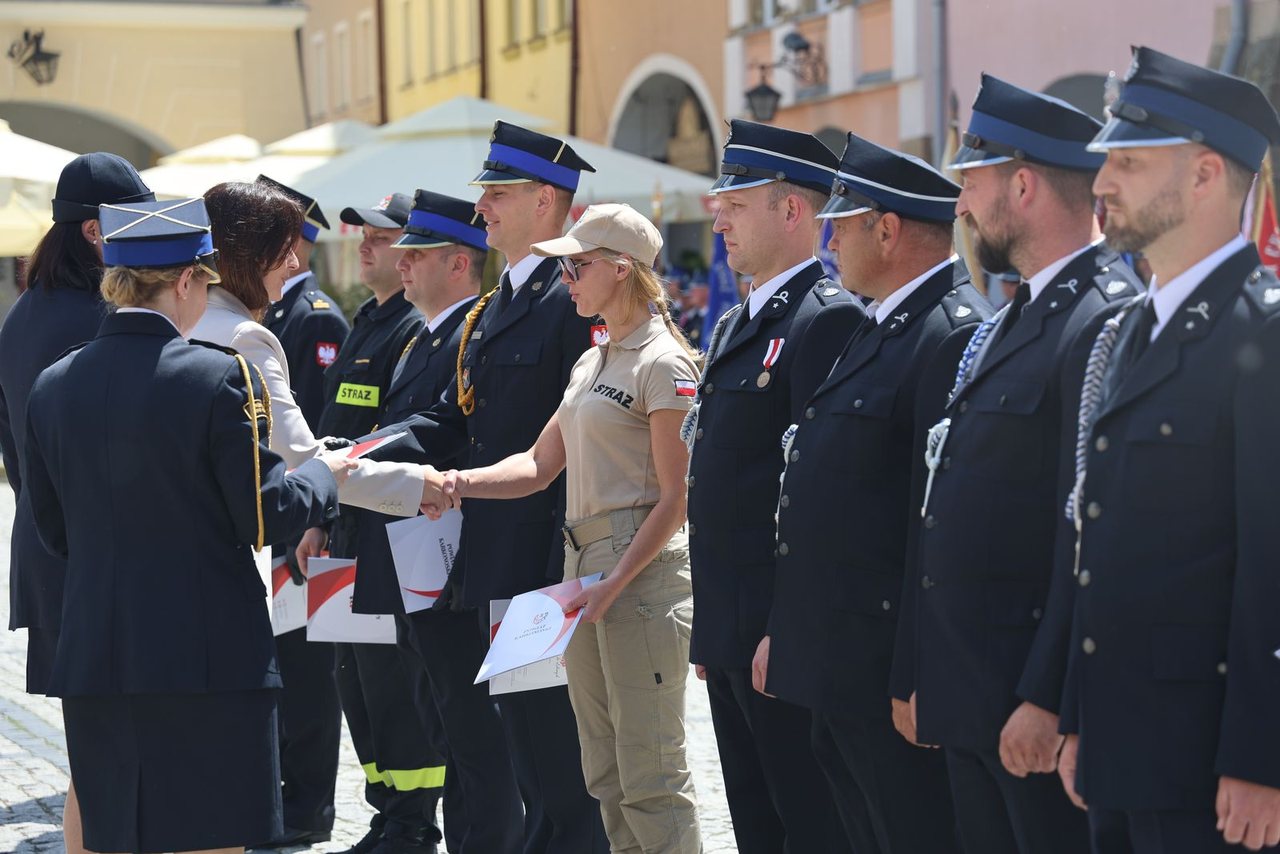 Strażacy docenieni za codzienną odwagę i poświęcenie