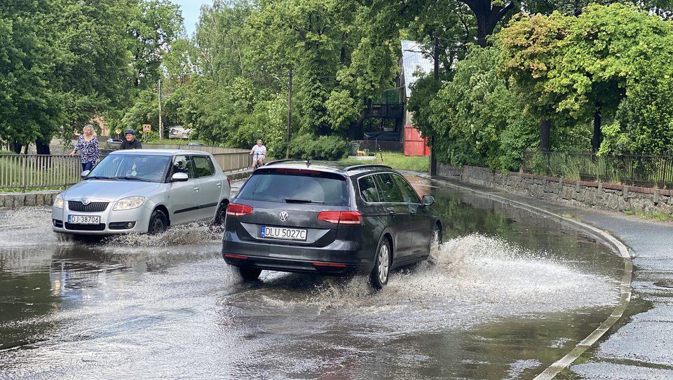 Ulewa zalała ulicę Wolności